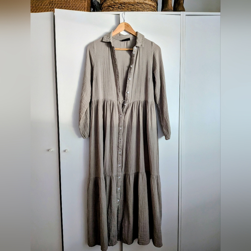Chic Long Sleeve Button-Down Dress